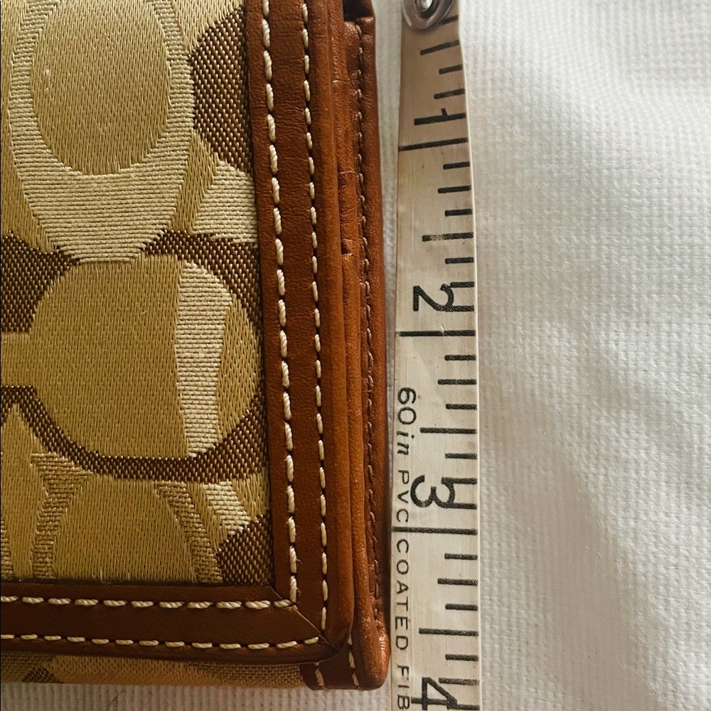 Coach Long Wallet - Picture 10 of 13
